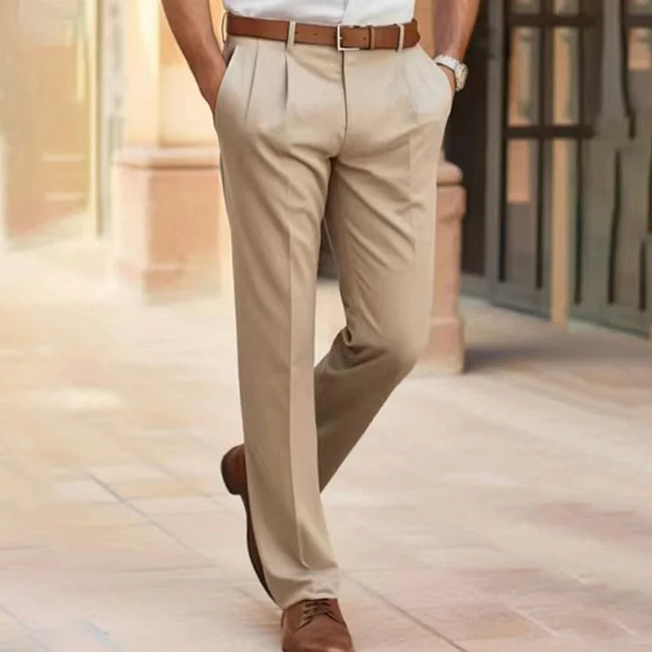 Pantaloni eleganti da lavoro