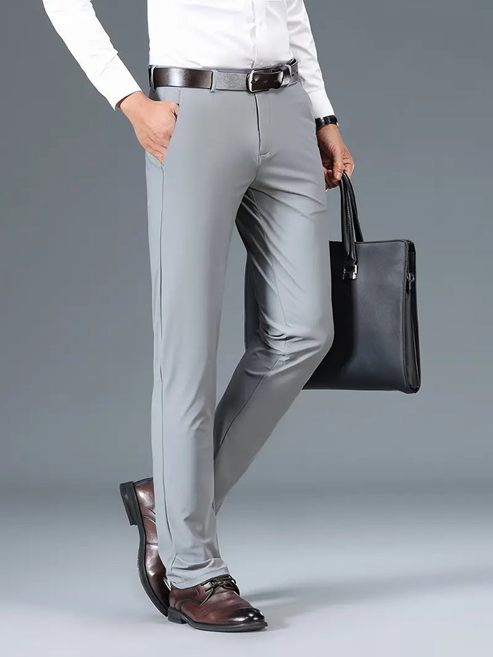 Pantaloni eleganti da lavoro
