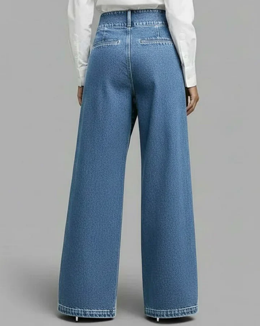 Pantaloni in denim con design a portafoglio