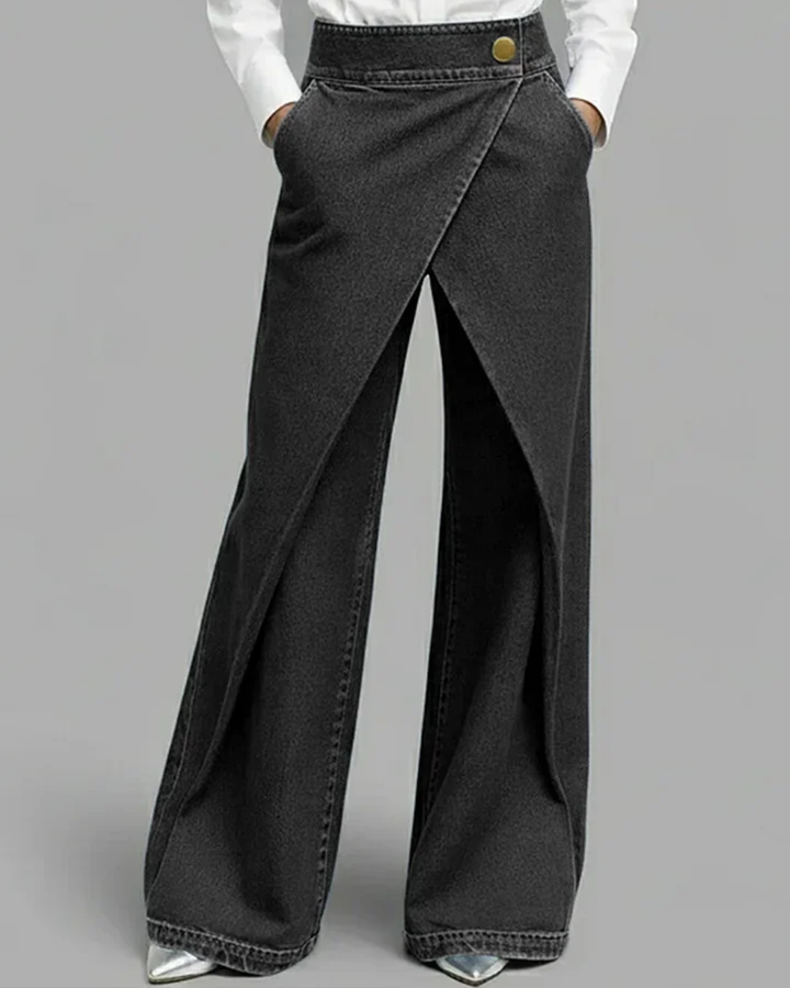 Pantaloni in denim con design a portafoglio