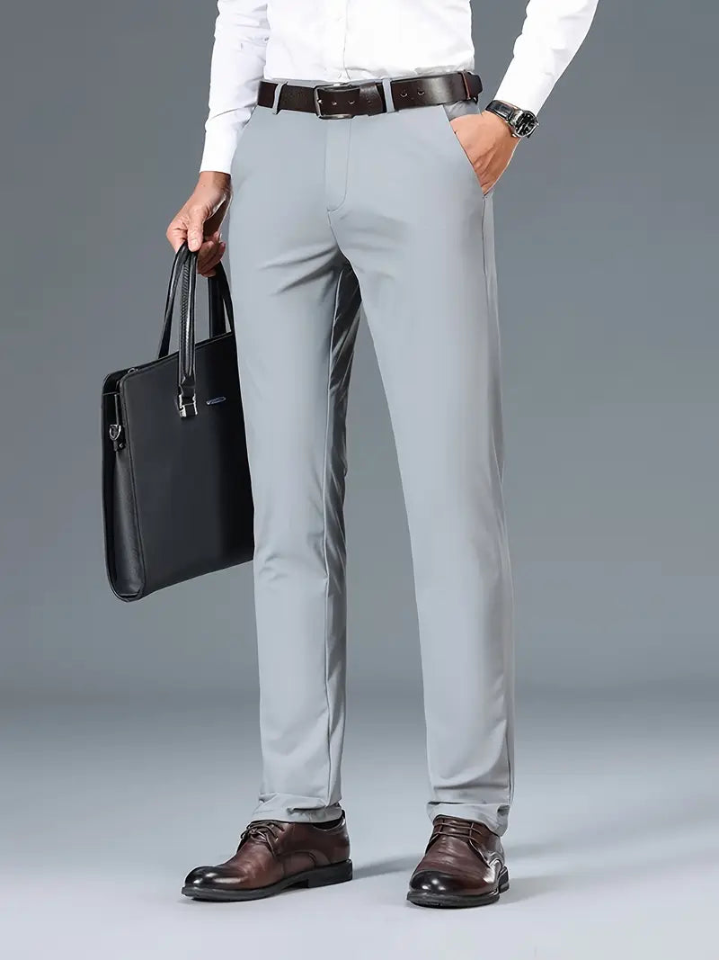 Pantaloni eleganti da lavoro