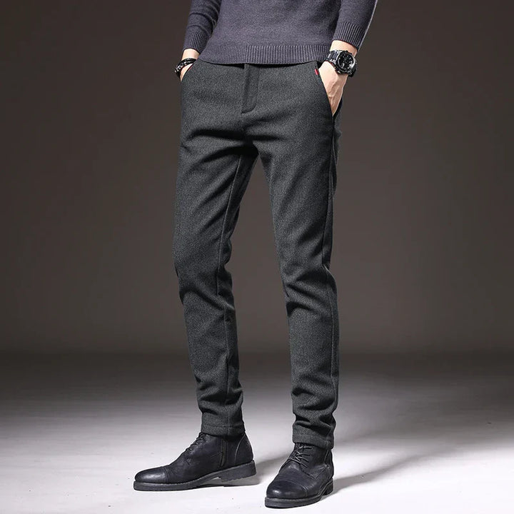 Pantaloni chic slim fit