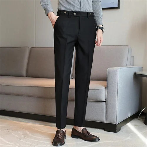 Pantaloni eleganti per abiti da sposa