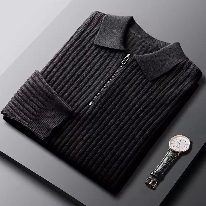 Elegante maglione con zip e motivo a righe