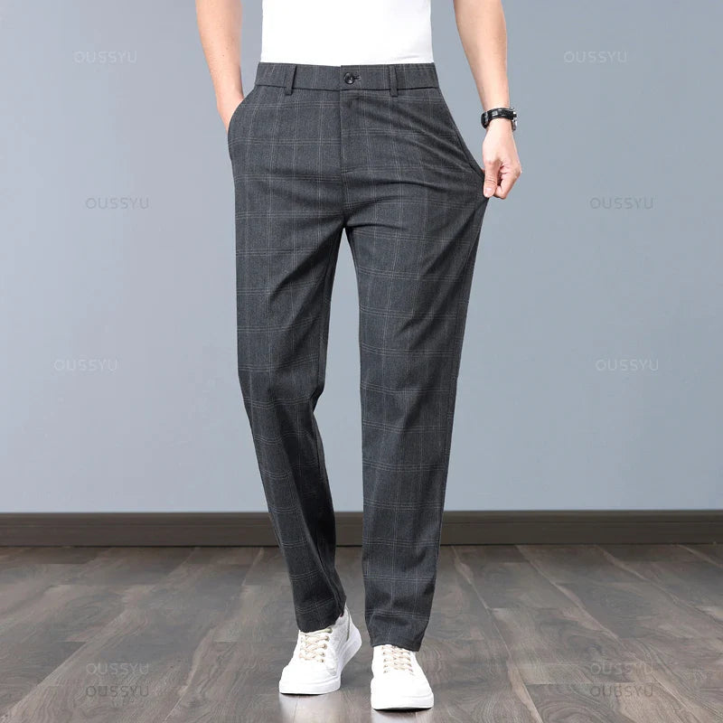 Pantaloni elasticizzati a quadri