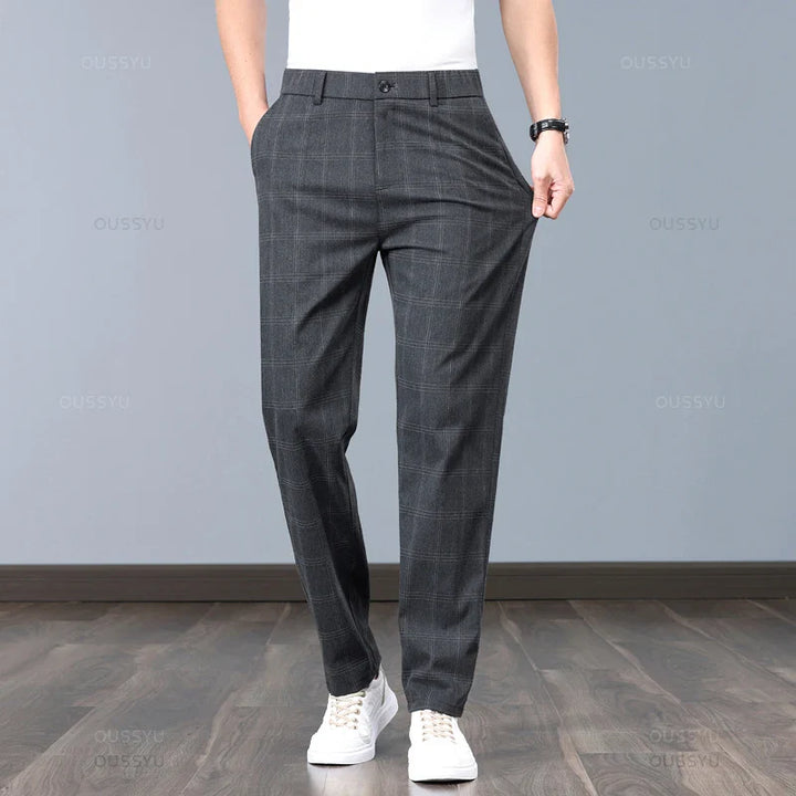 Pantaloni elasticizzati a quadri
