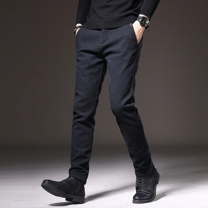 Pantaloni chic slim fit