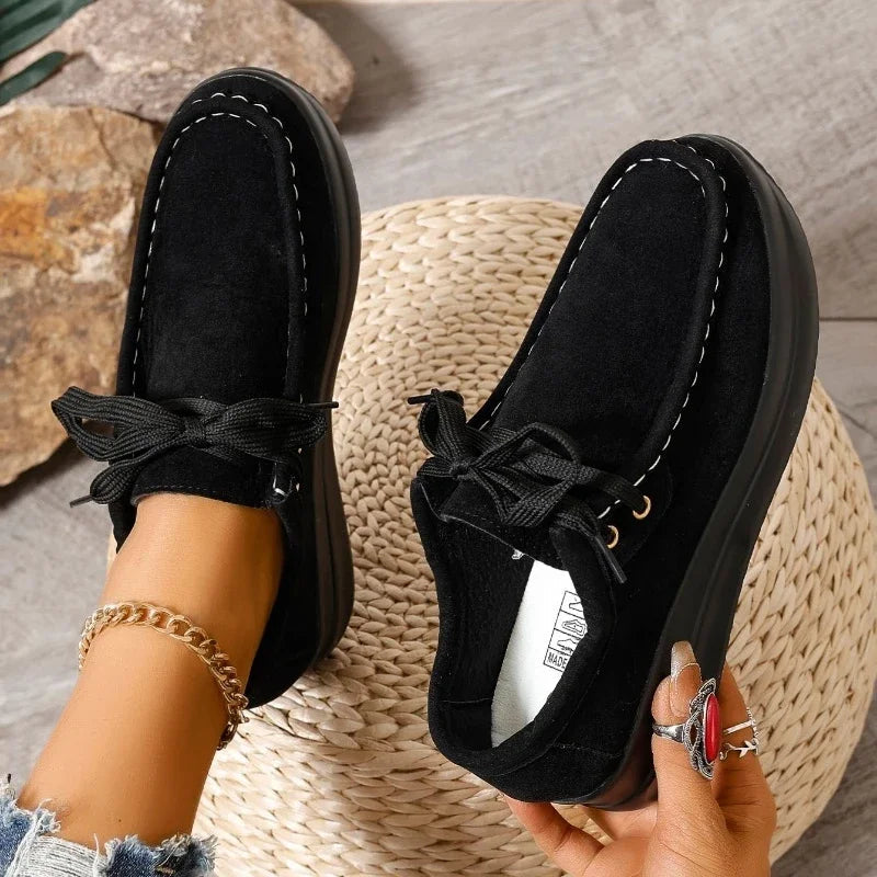 Tonja | Scarpe in Camoscio con Lacci