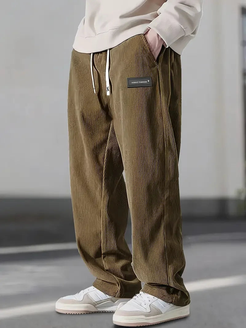 Pantaloni casual in velluto a coste