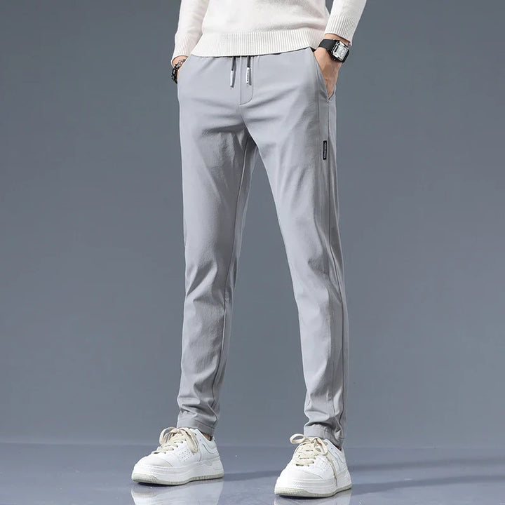 Pantaloni eleganti slim fit
