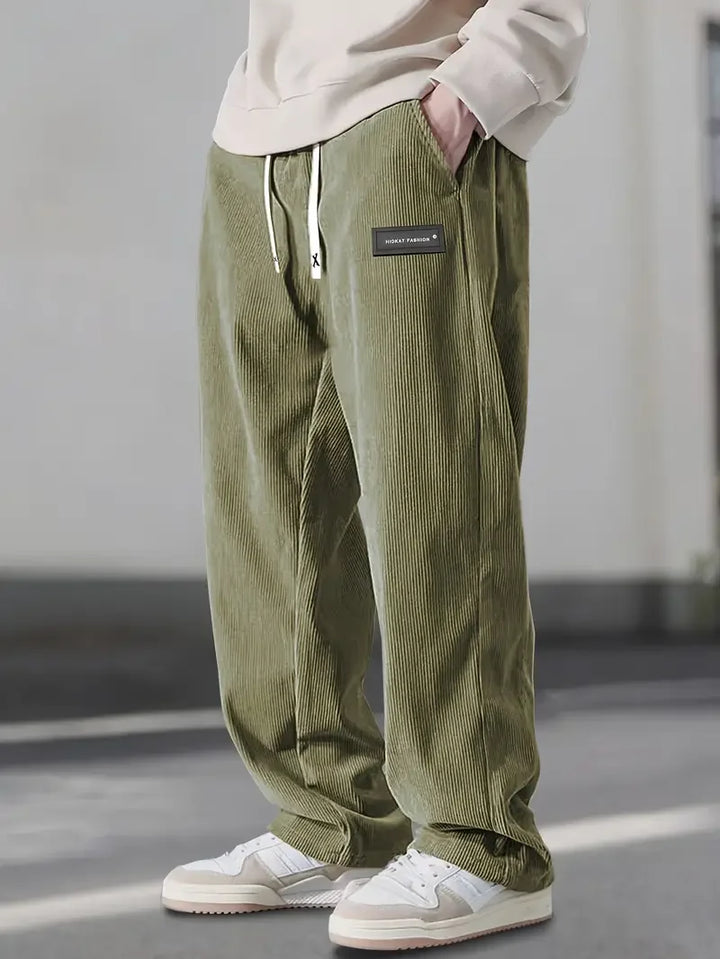 Pantaloni casual in velluto a coste