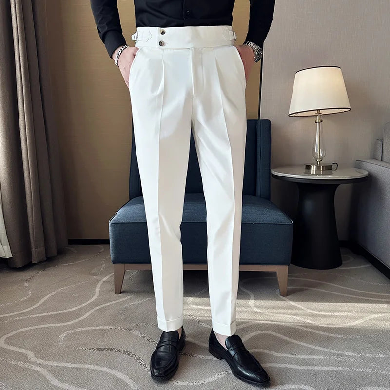 Pantaloni eleganti per abiti da sposa