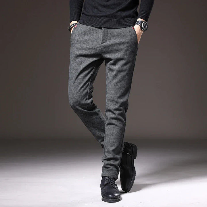 Pantaloni chic slim fit