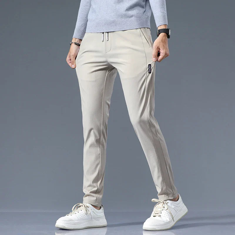 Pantaloni eleganti slim fit
