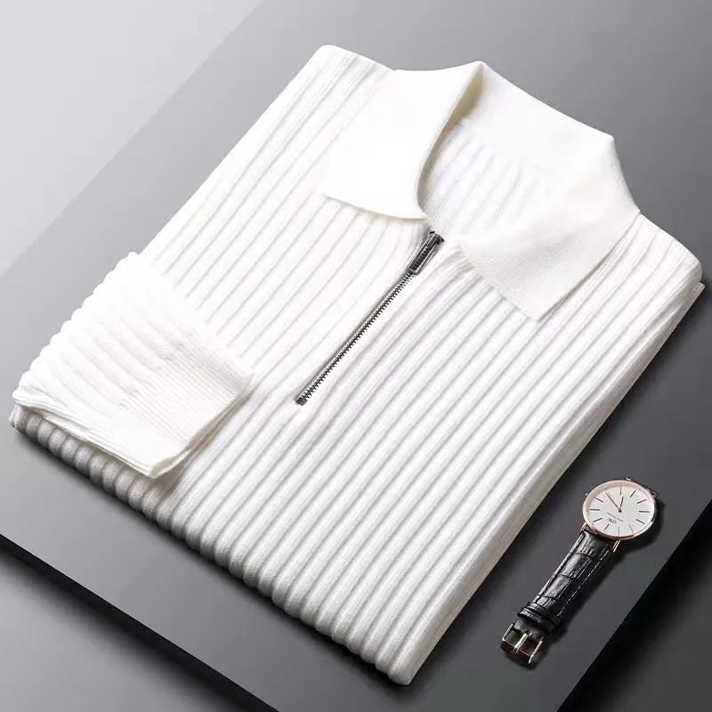 Elegante maglione con zip e motivo a righe