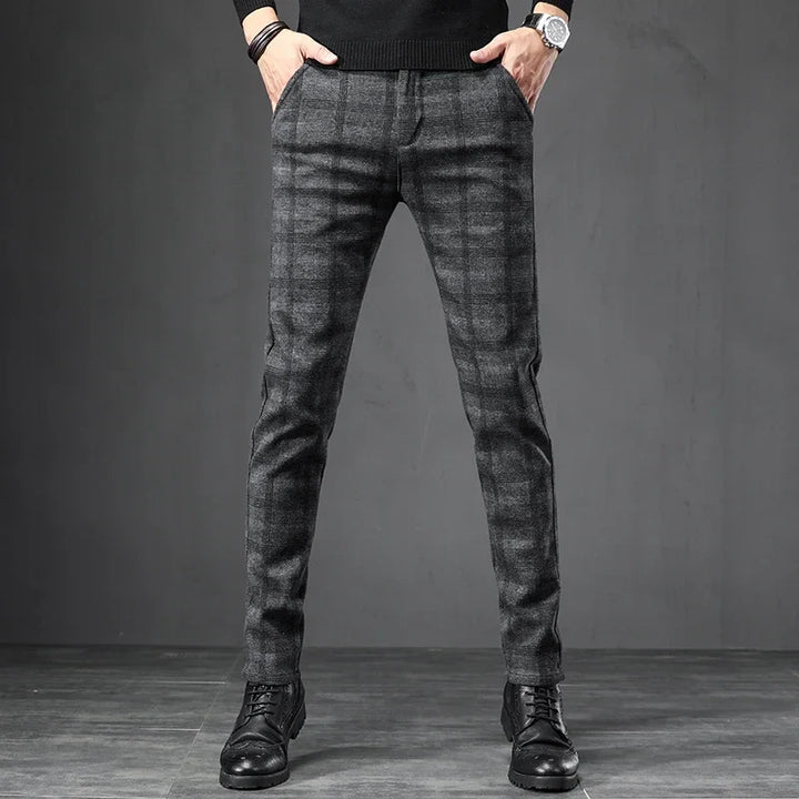 Pantaloni casual a quadri