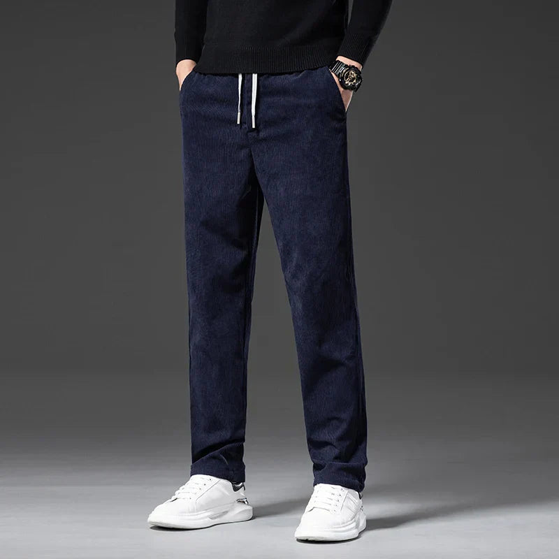 Pantaloni eleganti in velluto a coste