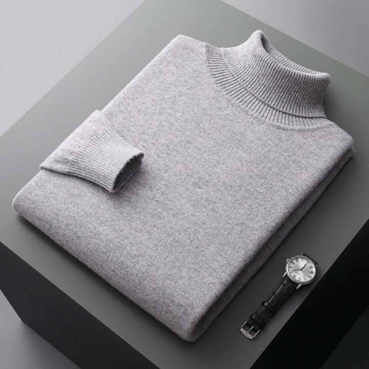 Maglione a collo alto in lana merino Monaco