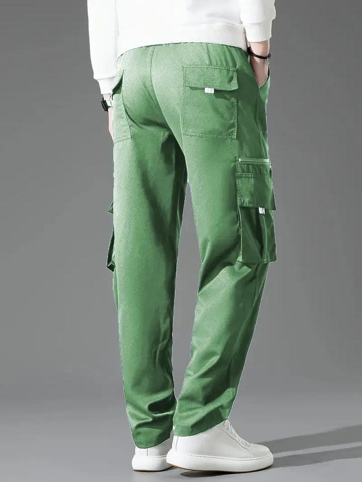 Pantaloni cargo dal taglio ampio