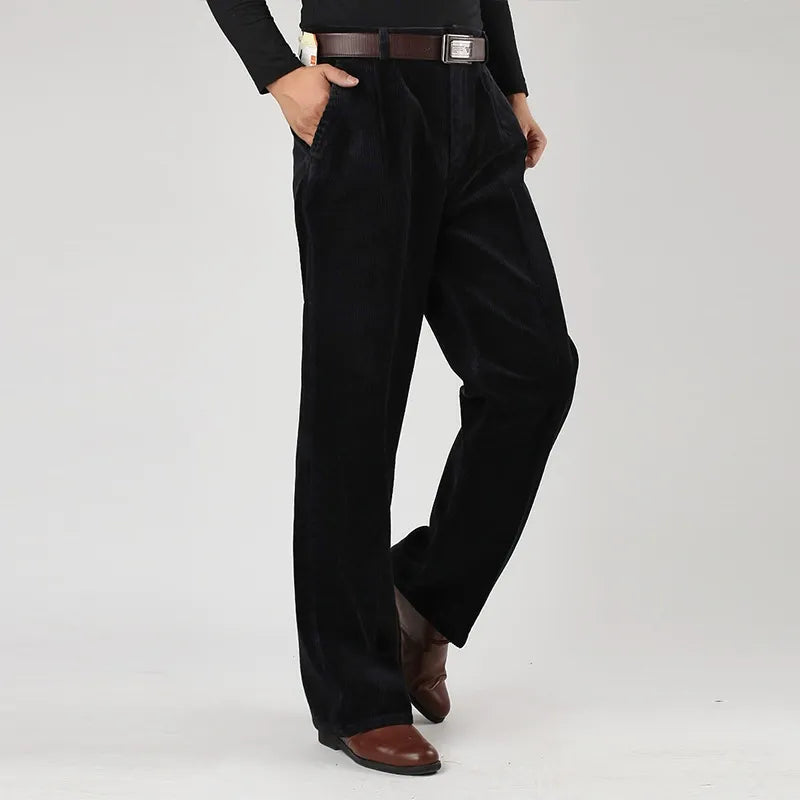 Pantaloni eleganti in velluto a coste