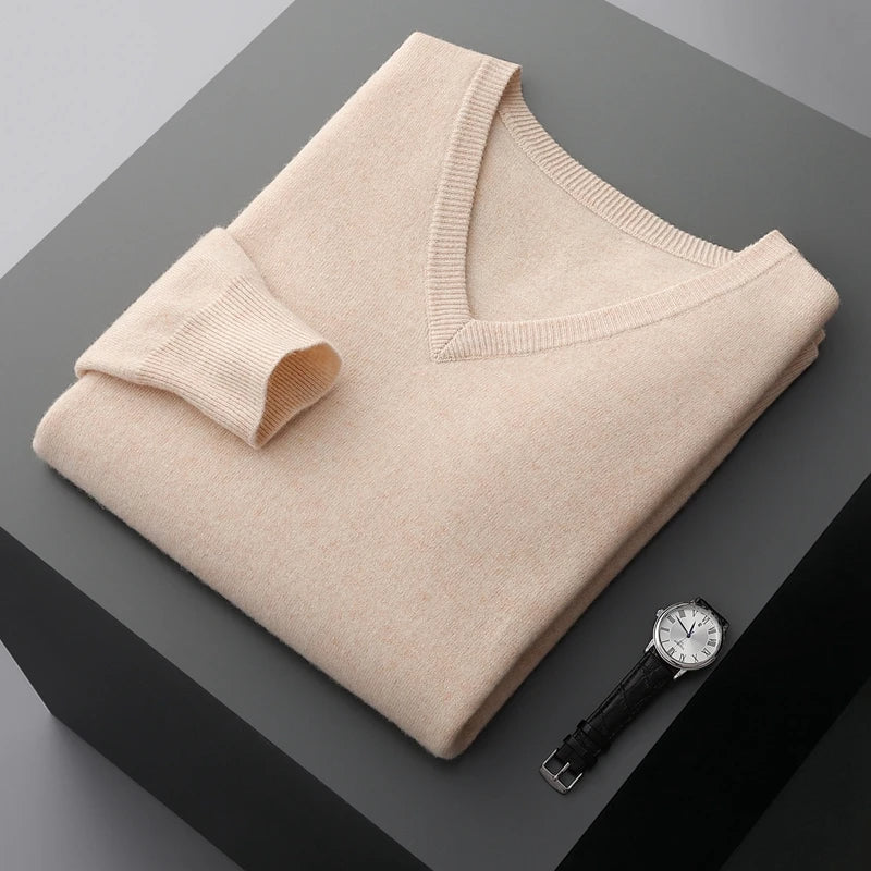 Maglione in lana con scollo a V